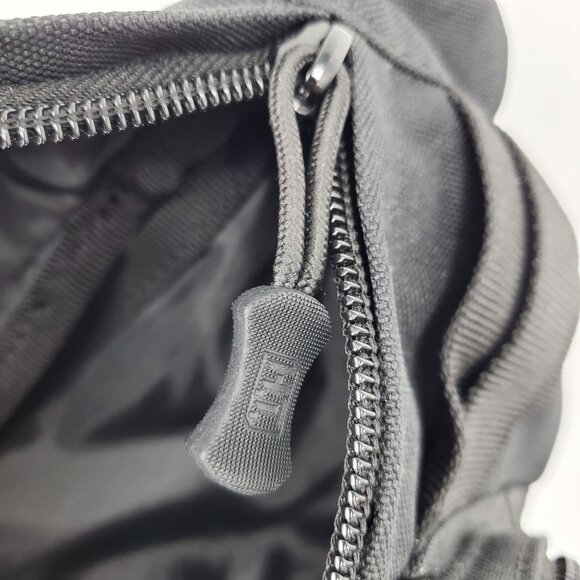 Highland Tactical Black Zipper Pocket Adjustable Strap Fanny Pack Belt Bag - Picture 3 of 10